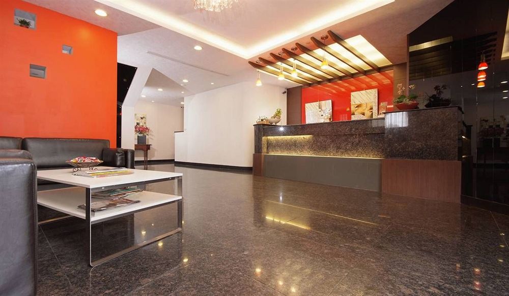 Luckynews Classic Hotel Таоюань Экстерьер фото